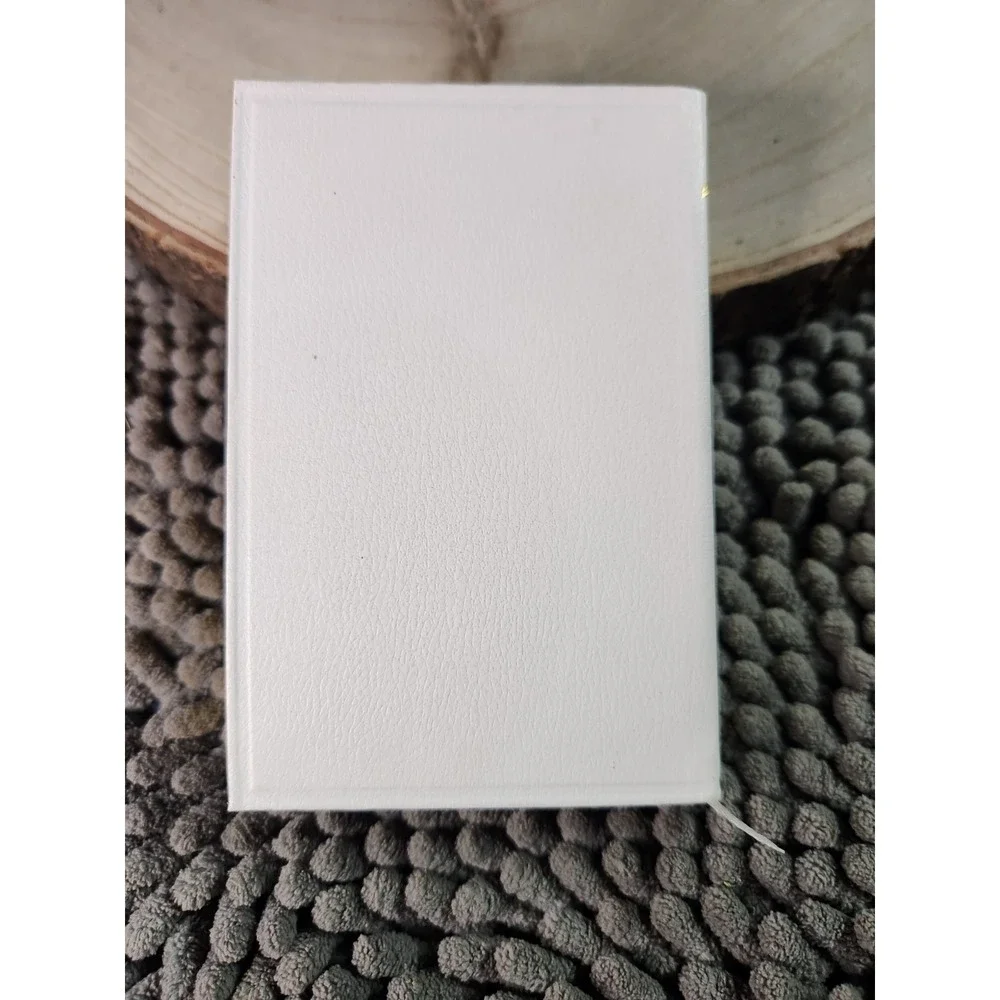 New Testament BIBLE‎ Pocket Mini White Red Letter KJV